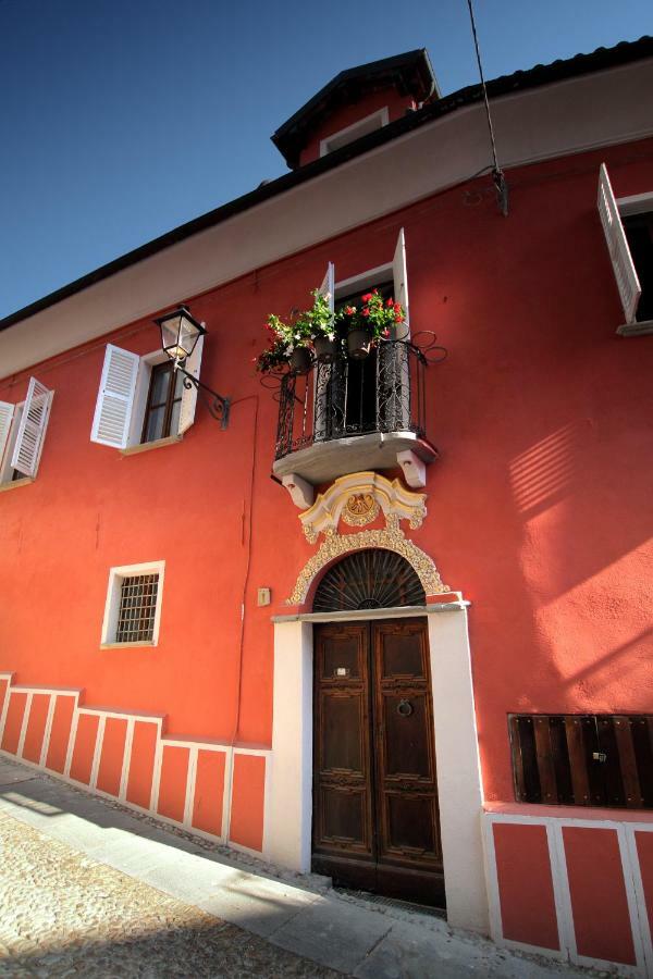 Aparthotel La Rocca Di Efisio Costigliole d'Asti Zewnętrze zdjęcie