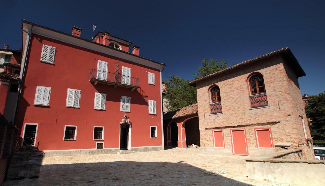 Aparthotel La Rocca Di Efisio Costigliole d'Asti Zewnętrze zdjęcie